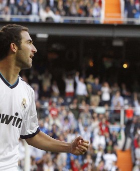 开云官方平台_葡萄牙航海家掌舵南通支云 中超新军开启顶级联赛征程