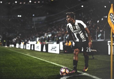 开云品牌-德甲俱乐部身价排行榜，拜仁慕尼黑突破9.5亿欧元稳居榜首，多特蒙德与勒沃库森分列二三位