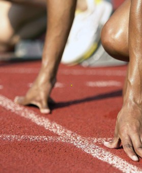 开云综合服务：中超半程深度观察，争冠、中游与保级三大阶层的全景画像