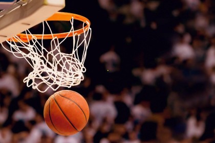 开云权威入口_13分钟失两球！中超冠军轮换主力遭质疑，亚冠或再垫底