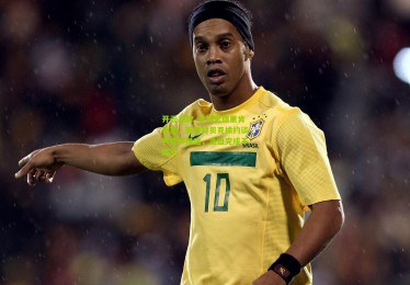 开云品牌_多特蒙德里肯表态，施洛特贝克续约谈判稳步推进，急迫完成不现实