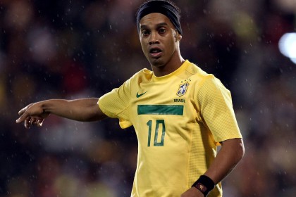 开云综合服务|西班牙U20国家队招揽皇马青训双杰，摩洛哥足协虎视眈眈引发人才争夺战