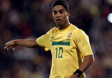 开云综合服务-欧冠激战前瞻，毕尔巴鄂竞技对决巴黎圣日尔曼，进攻防守战术全解析与比分预测